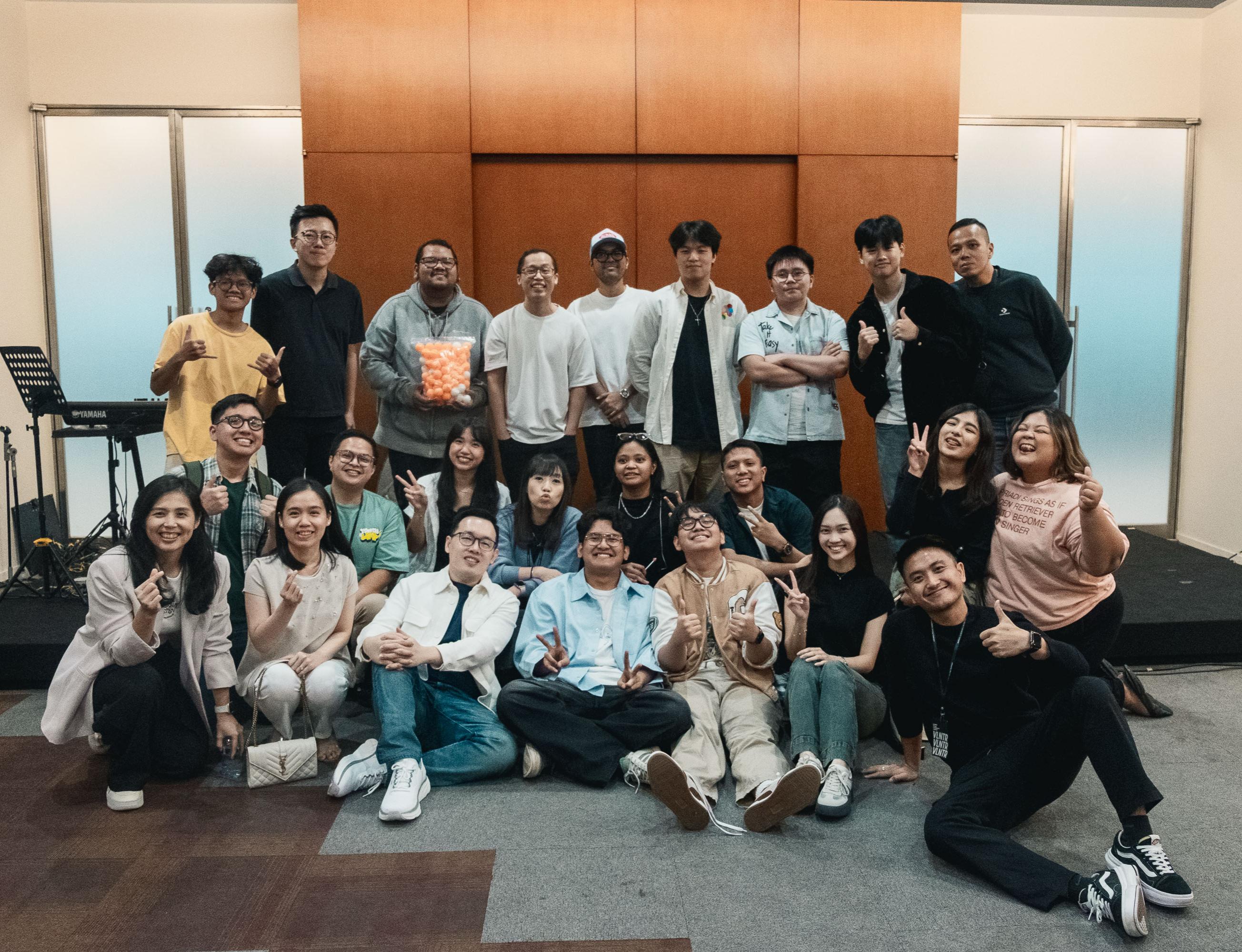 KAMI PERCAYA PADA PERSATUAN DALAM KEYAKINAN YANG ESENSIAL; KEBEBASAN DALAM KEYAKINAN YANG NON-ESENSIAL; DAN CINTA KASIH DALAM SEGALA HAL.